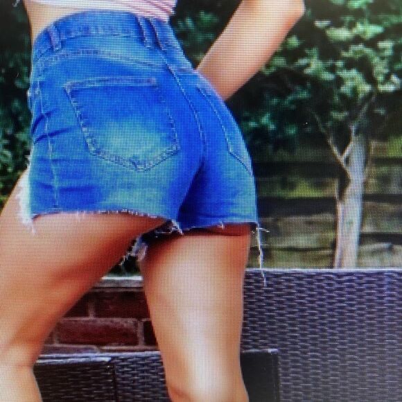 Jean shorts  - Picture 4 of 4